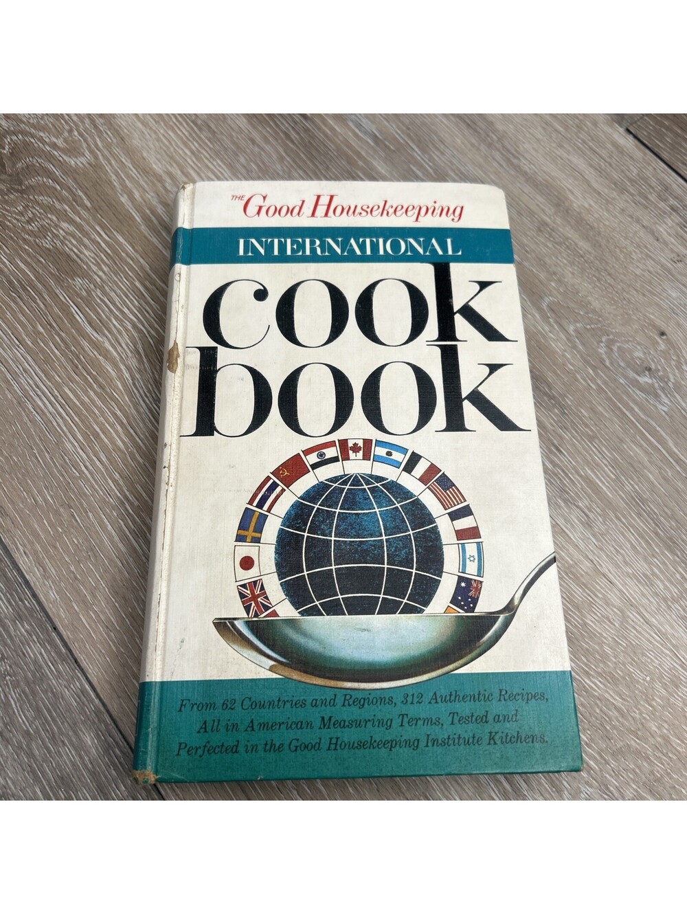 Vintage 1964 Good Housekeeping International Cookbook by Dorothy Marsh HC